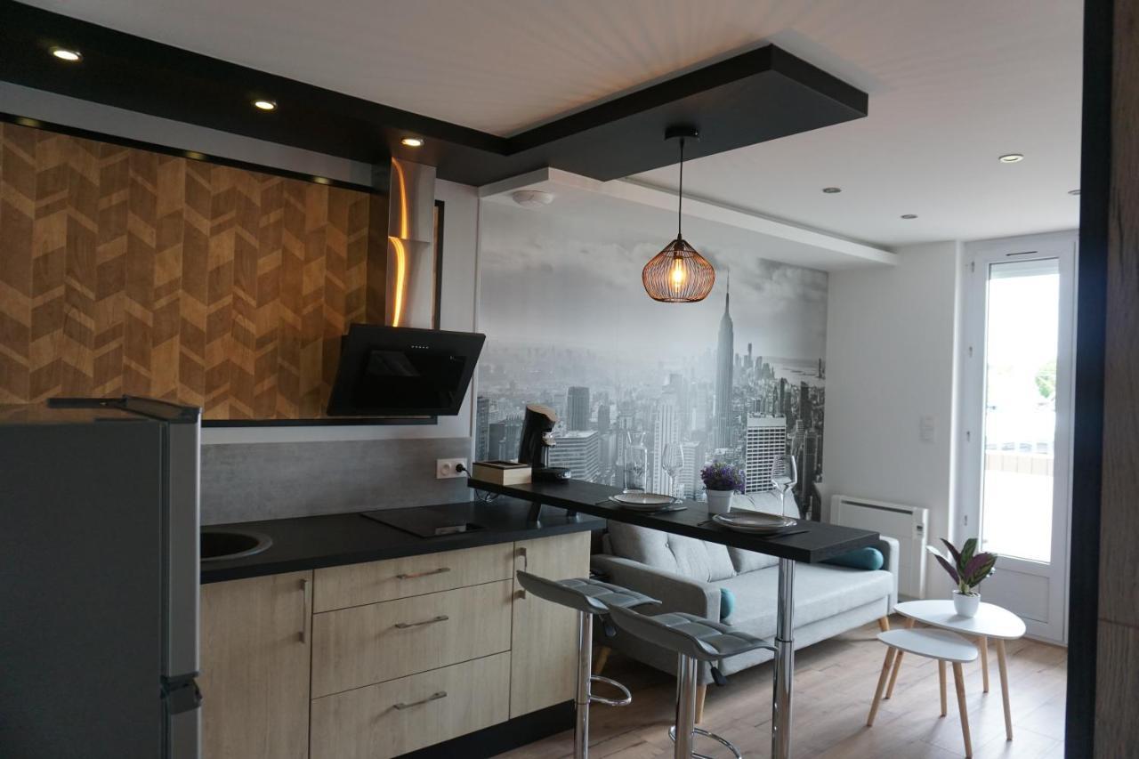 Appart Chic & Moderne Avec Balcon La Roche-sur-Yon Dış mekan fotoğraf